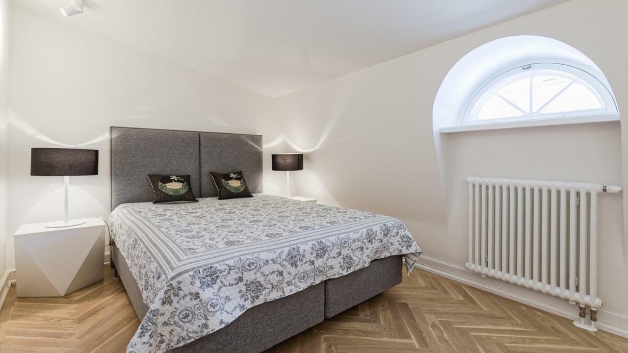 Great Apartament In A Heart Of 塔林 外观 照片