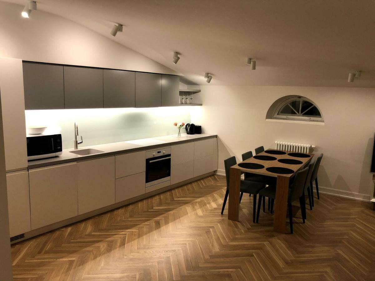 Great Apartament In A Heart Of 塔林 外观 照片